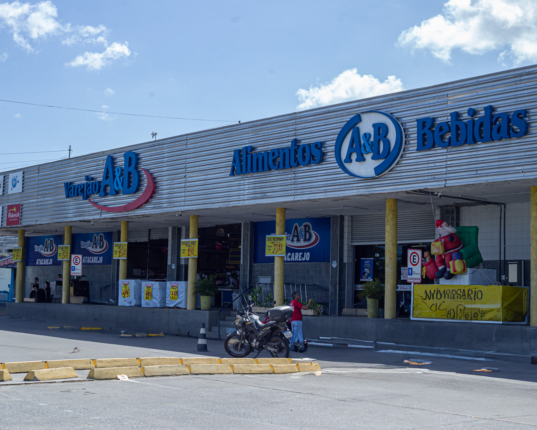 Grupo A&B